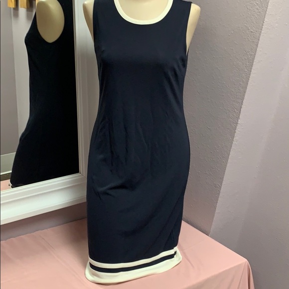 LOFT Dresses & Skirts - Ann Taylor Loft dress